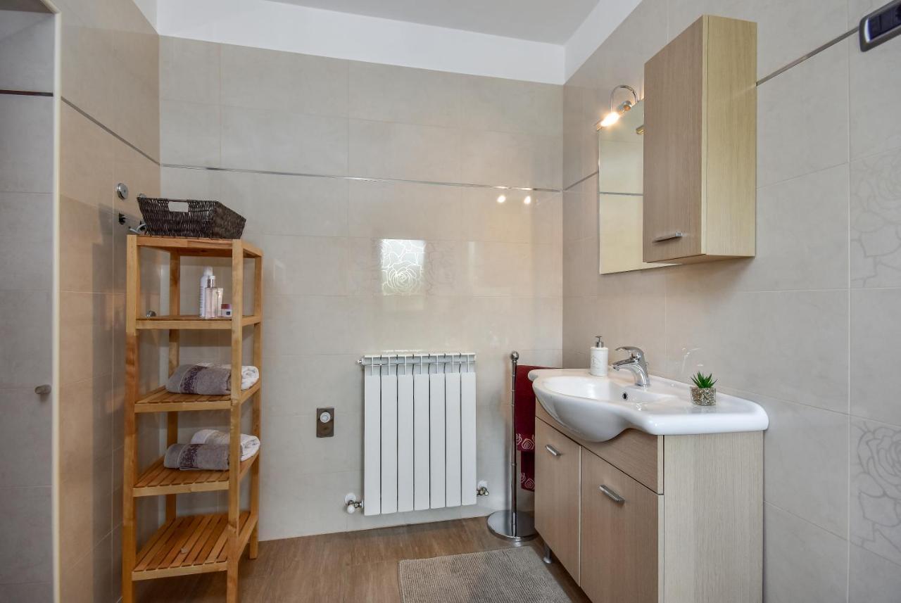 Apartman Grabar Roč Zewnętrze zdjęcie